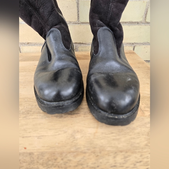 Roots Shearling Boots - Picture 3 of 9